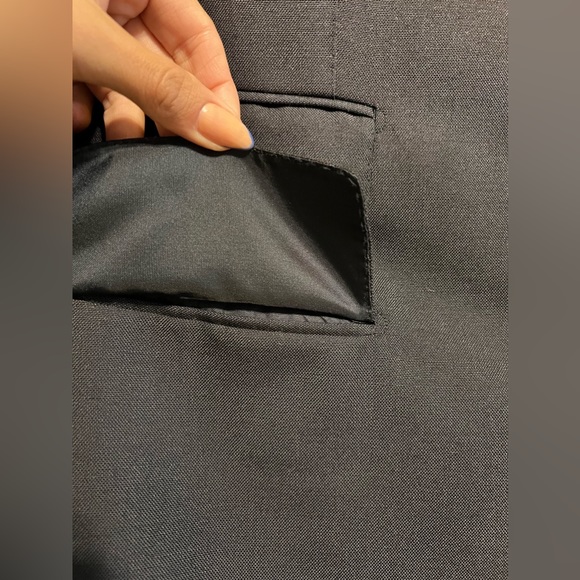 Tom Ford Casino Royale Navy 3-Piece Suit - Picture 2 of 11